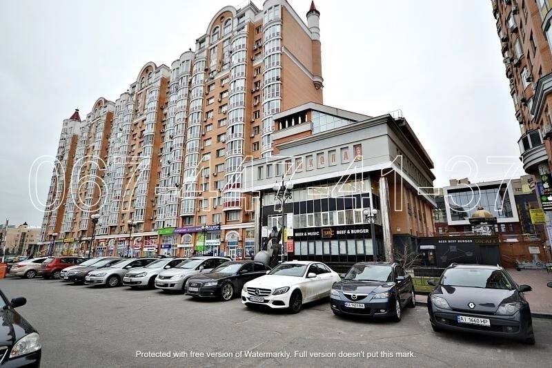 4-room apartment for sale 158 m², Marshala Tymoshenko St.,