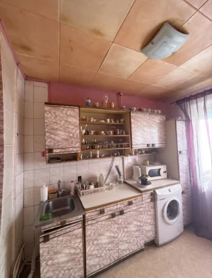 Левада 3 комнаты, панельный дом 65000$