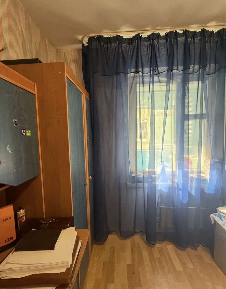 Левада 3 комнаты, панельный дом 65000$