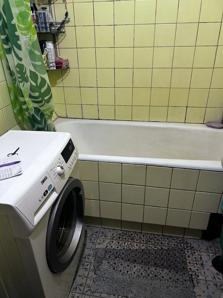 Продам 3-кімнатну квартиру в м. Оболонь