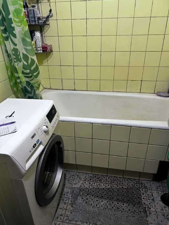 Продам 3-кімнатну квартиру в м. Оболонь