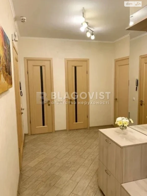 Продаж Квартира Дарницький
