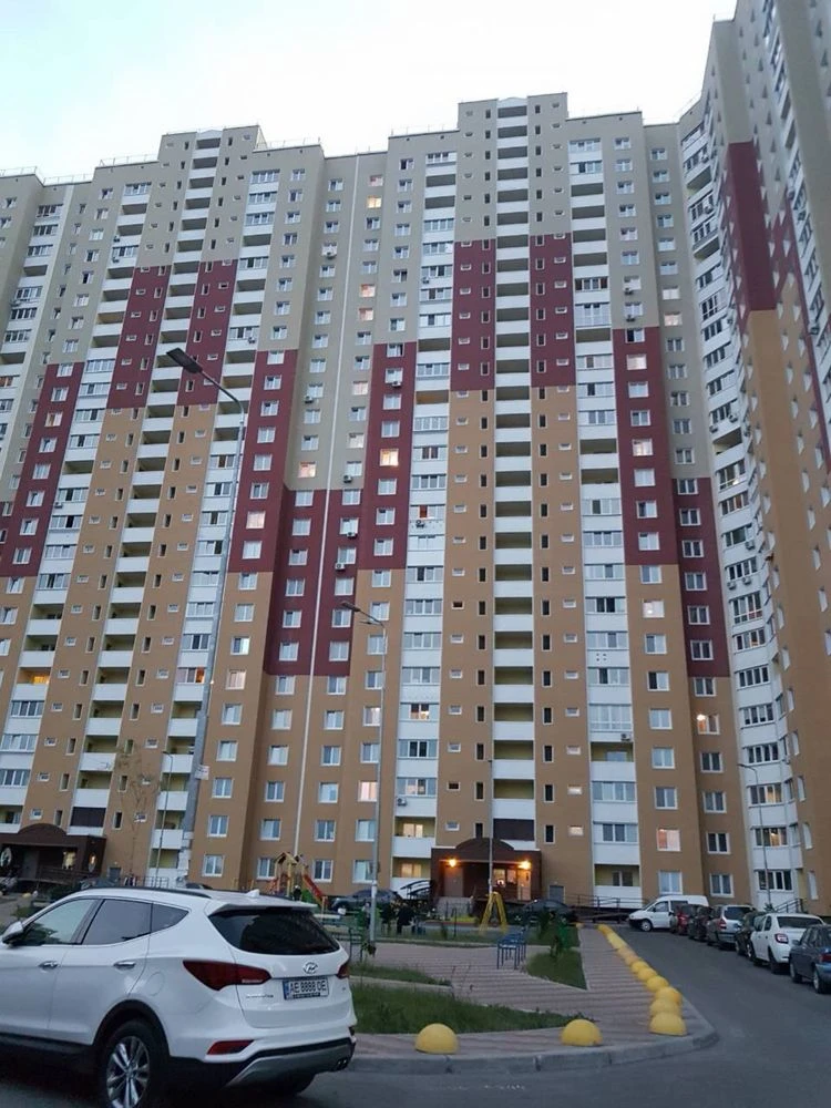 Sale of a designer apartment on Dankhchenko 5, Krister Grad