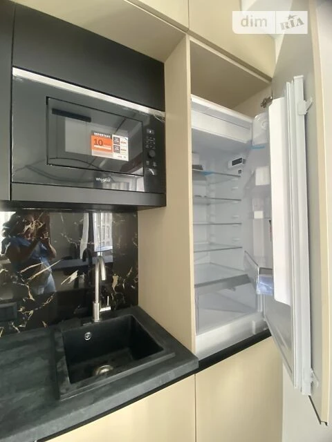 Sale of 1-room apartment 29 sq. m. on Mykhaylo Maksymovycha st. 26D