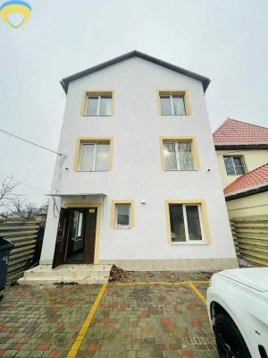 Продам 2-кімнатну квартиру Хаджибейський район Одеса автоном