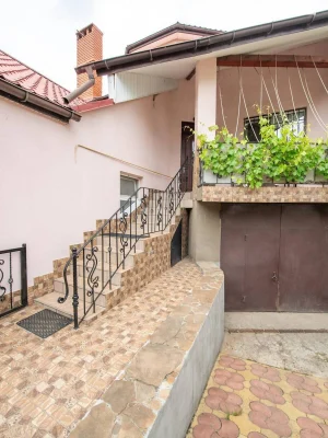 Sale of House in Chubayka