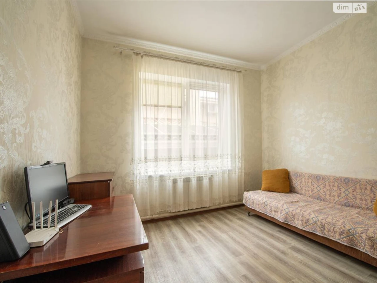 Sale of House in Chubayka