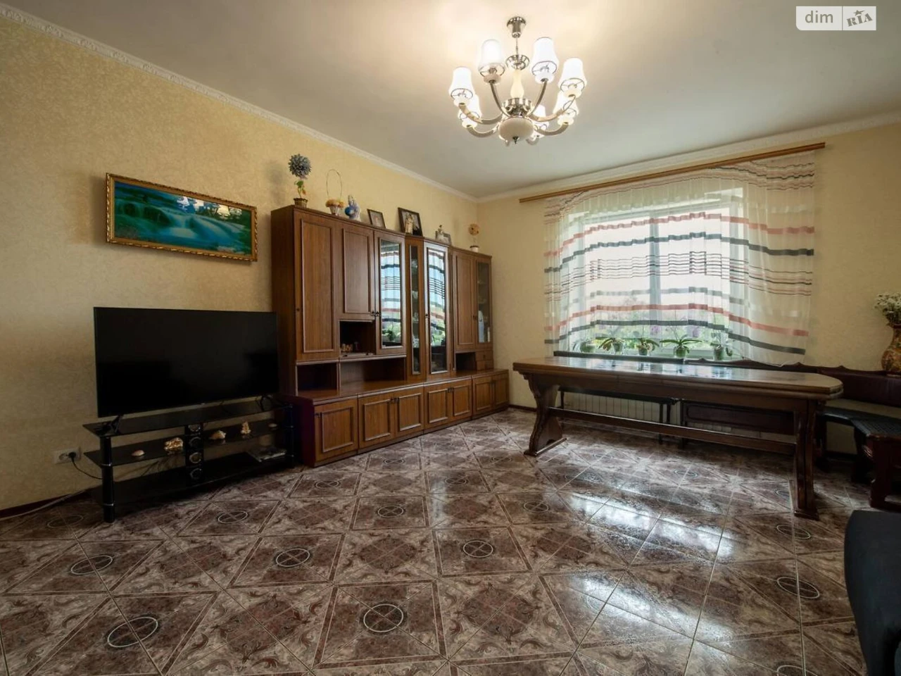 Sale of House in Chubayka