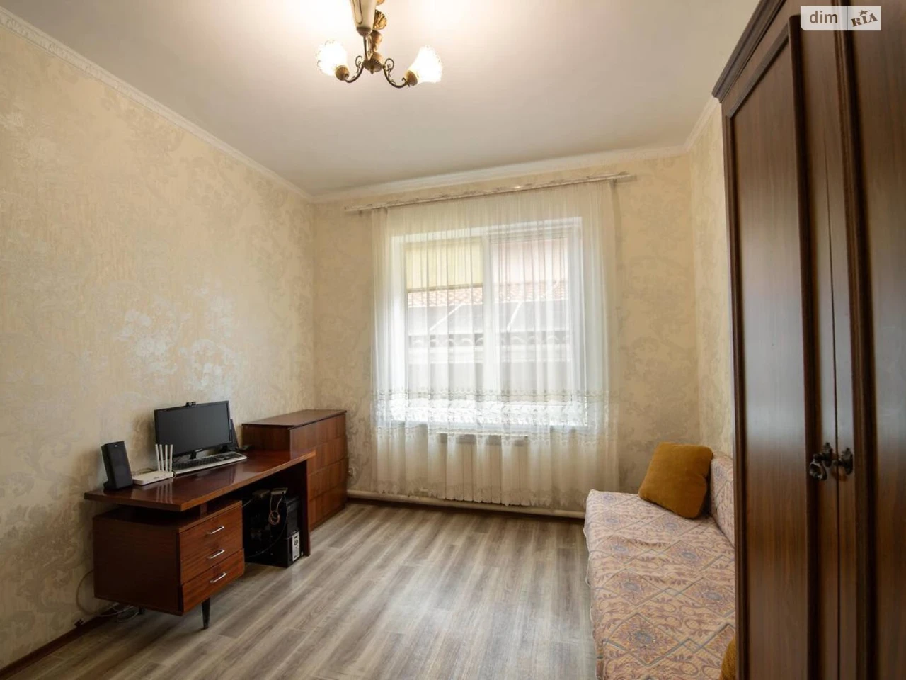 Sale of House in Chubayka