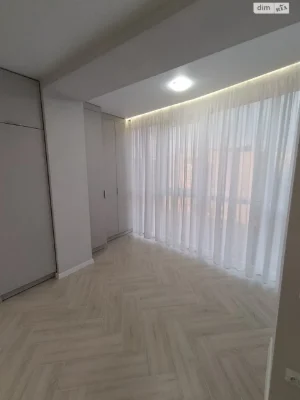 Продаж Квартира Виставка