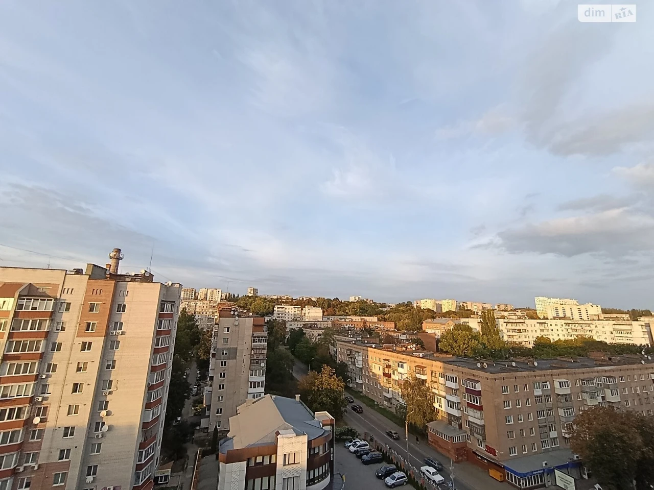 Продаж Квартира Виставка