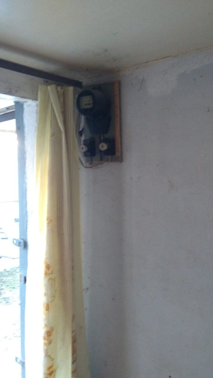 Продаж причалу. Широка балка.