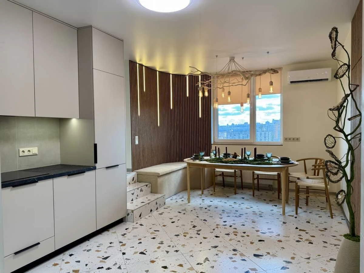 Сдается 1-комнатная квартира 55 м², Воскресенская ул., 2В