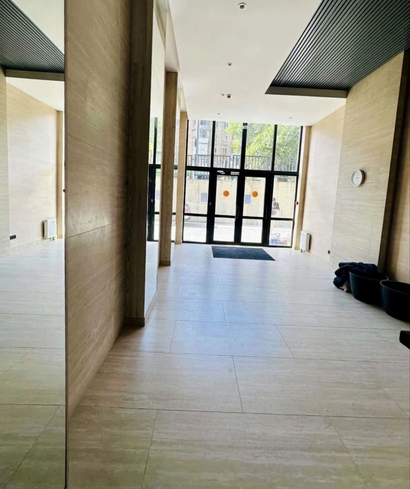 Apartment in ЖК Genesis, 1-room, 37 sq m with a dressing room! View to the courtyard! Sale