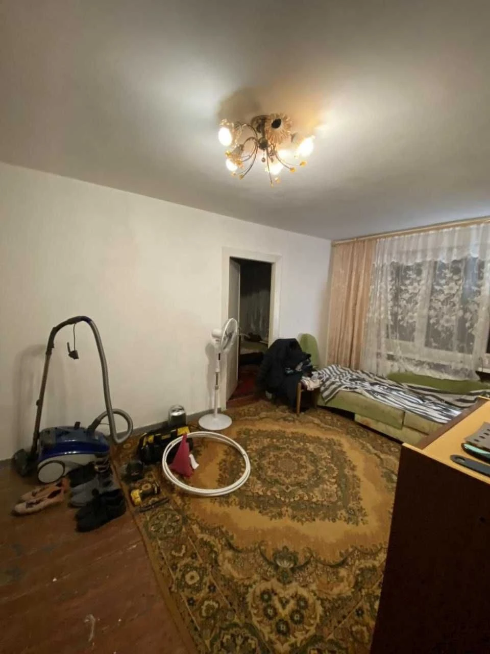 Продається 3-кімнатна квартира на Черемушках, вул. Івана та Юрія Лип.