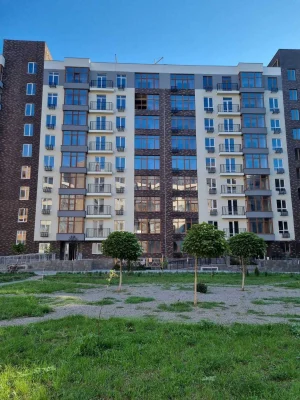 Продажа 1-комнатной квартиры с ремонтом в новом доме с газом