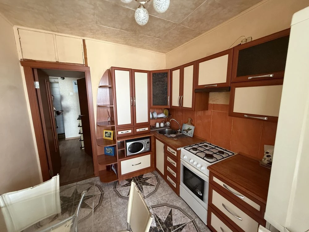 Продається 1-кімнатна квартира в центрі міста