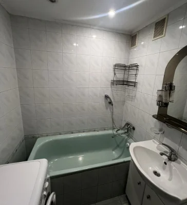 One-bedroom apartment for sale on Khotkevych Street