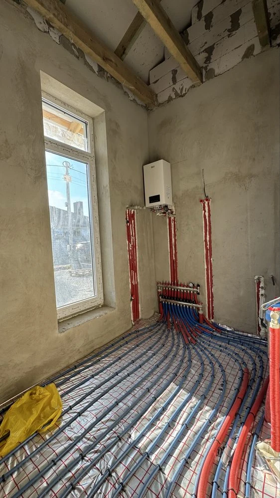 House with unfinished works. Final stage