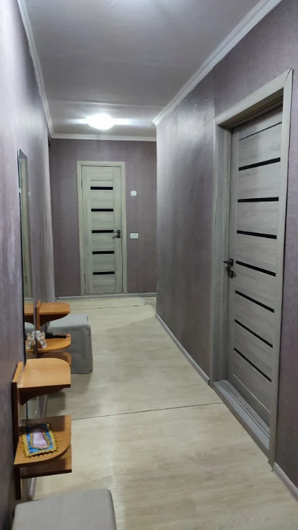 3-room apartment from the owner, 5 / 5 floors