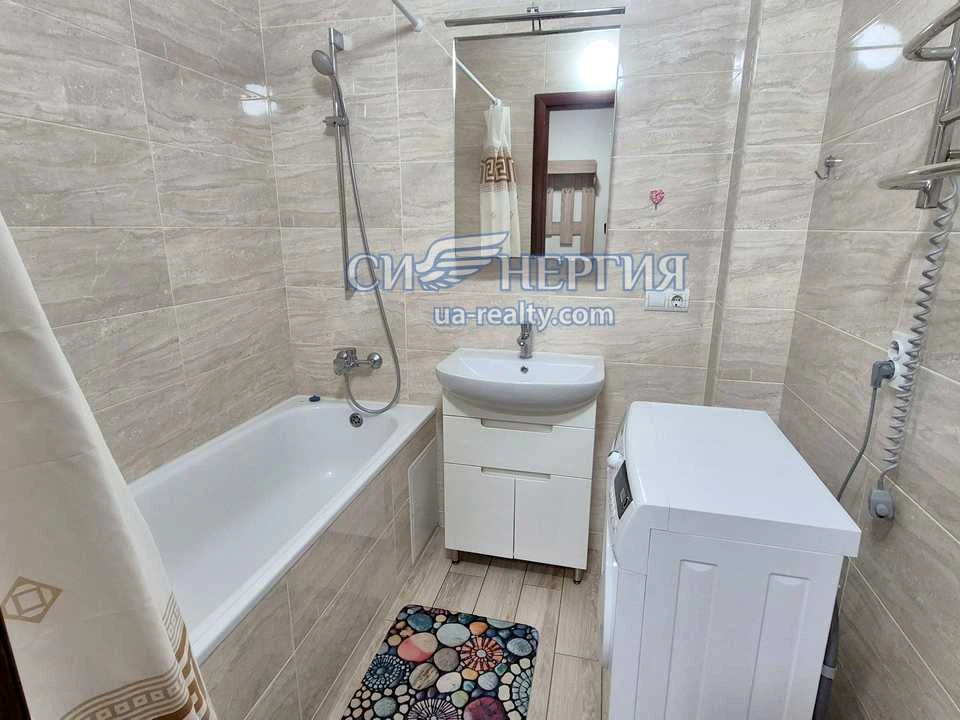 Apartment. Boris Hmyri Street, Kyiv