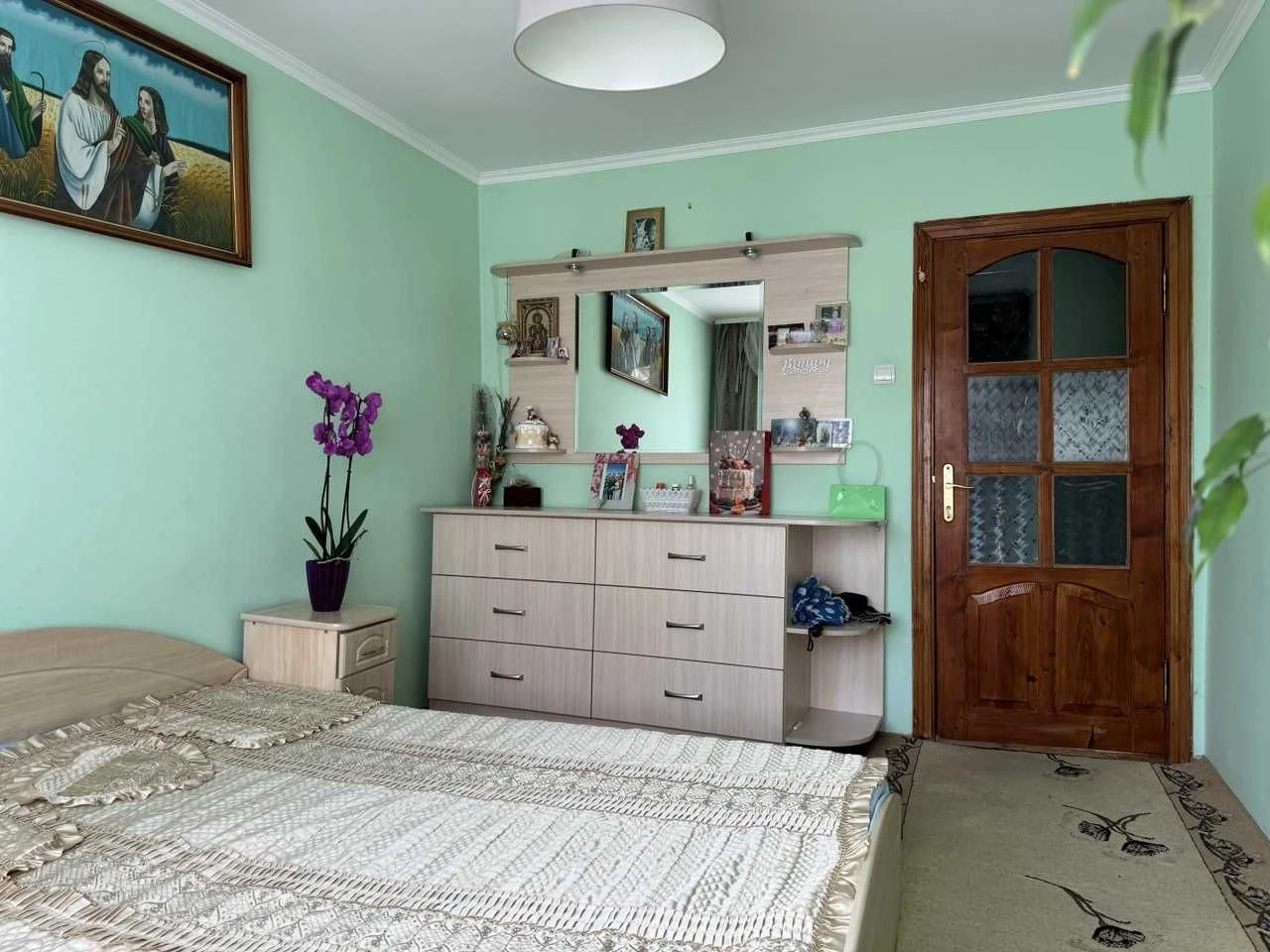 Продається 4-кімнатна квартира на вул. Пасічна, 73,1 м2 (Панельний)