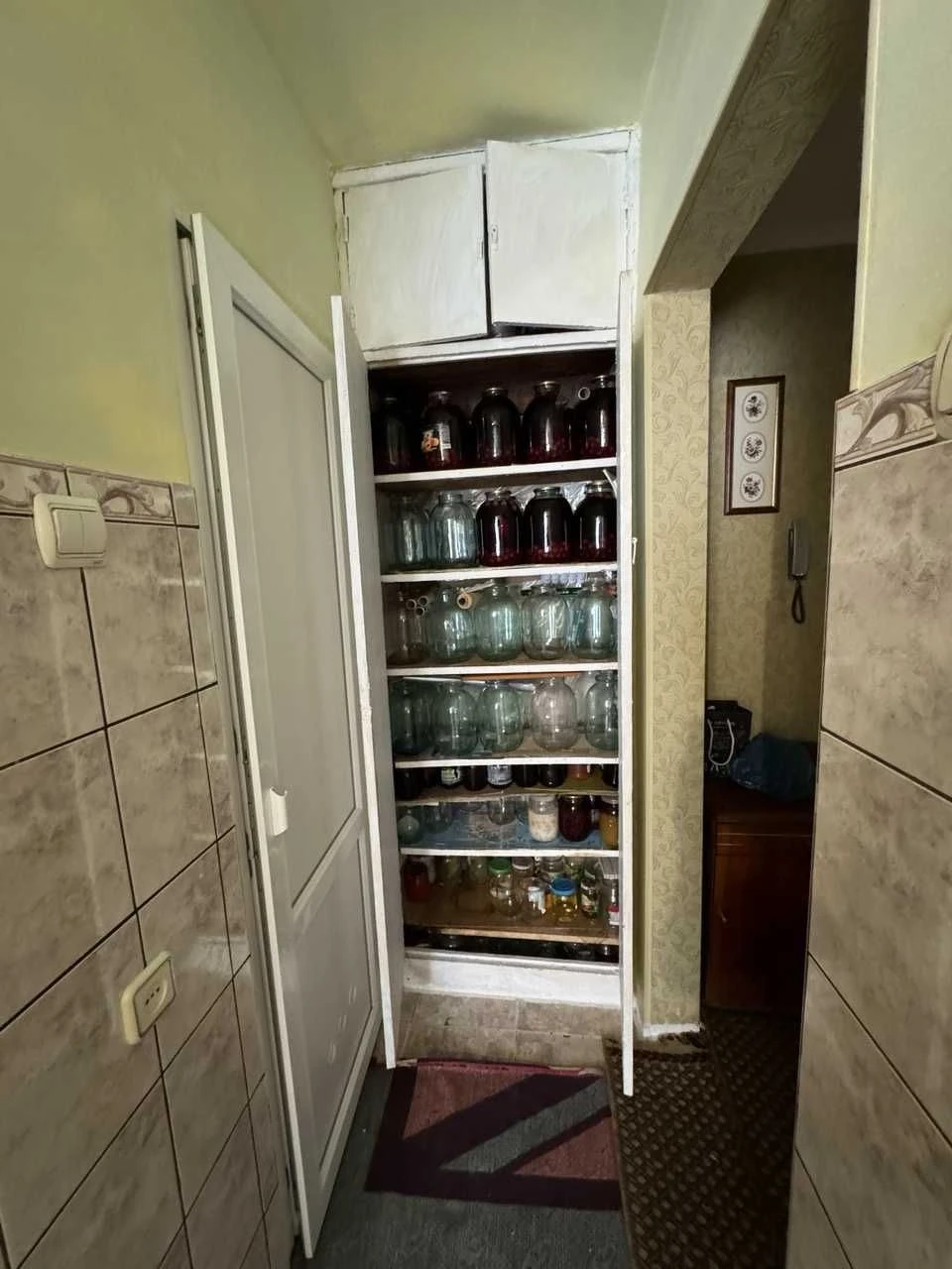 Продається 4-кімнатна квартира на вул. Пасічна, 73,1 м2 (Панельний)