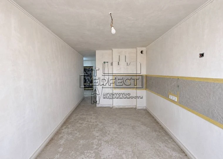 Продаж 1к квартири Бориспільська 12Б / Бориспольская 12Б