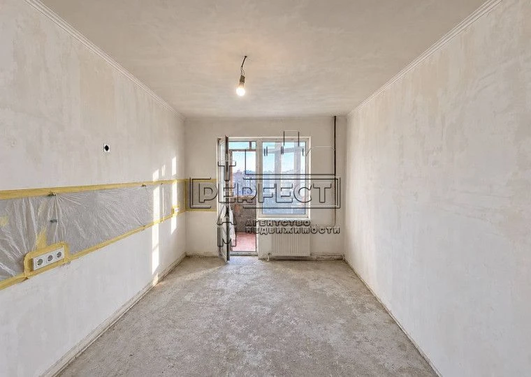 Продаж 1к квартири Бориспільська 12Б / Бориспольская 12Б