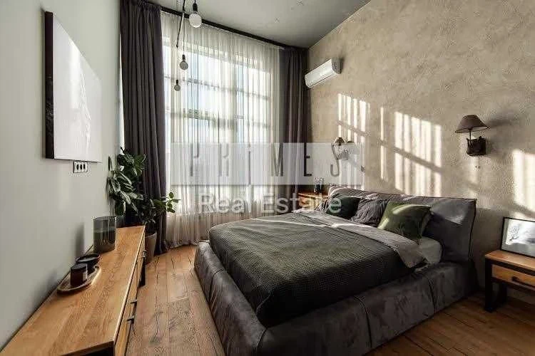 Продажа 3-комнатной квартиры в ЖК "Парк Стоун" на Оболонской набережной