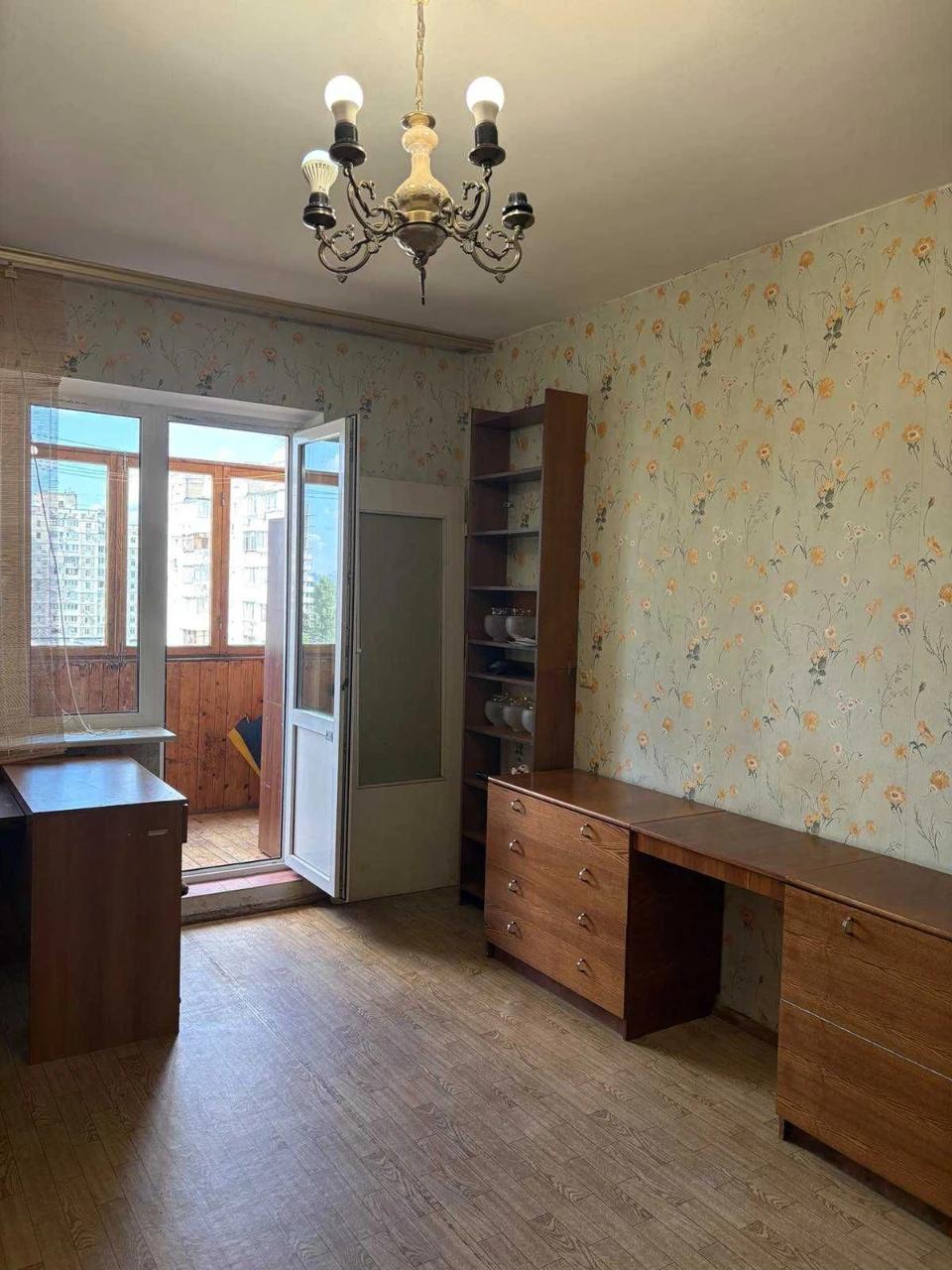 Продається простора 3-кімнатна квартира, 78 кв.м., Лаврухина, 11