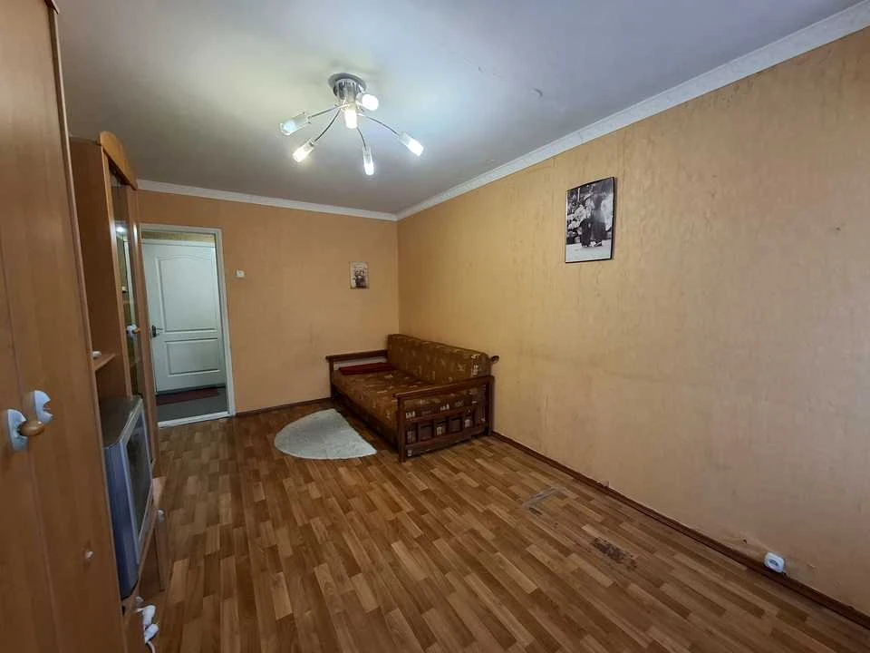 Квартира. Киев, Леся Курбаса проспект.