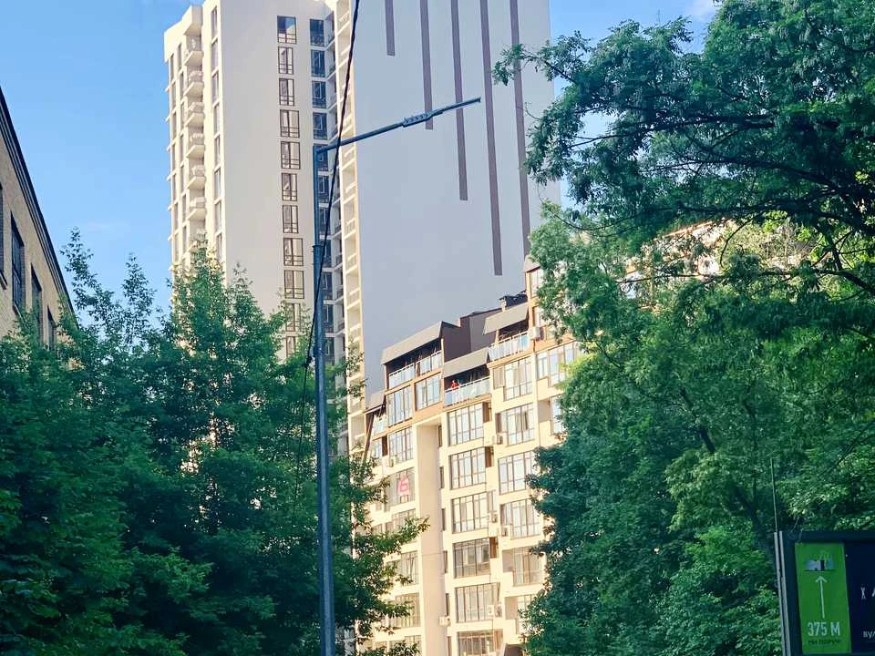 Квартира. Київ, Глибочицька вул.