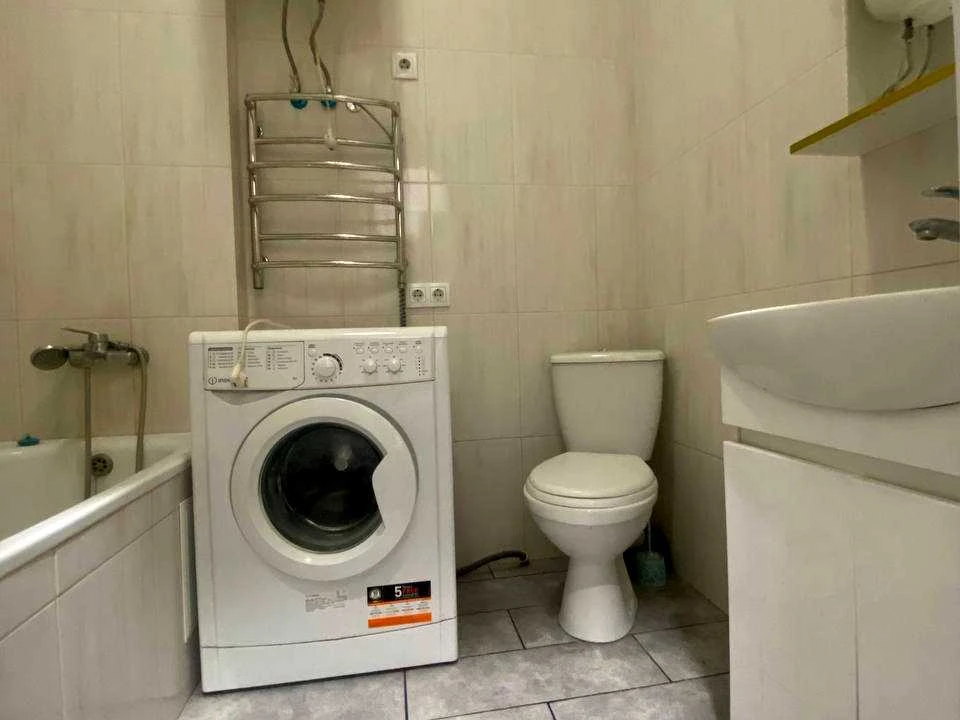 Apartment. Maistorhalna st. Kyiv