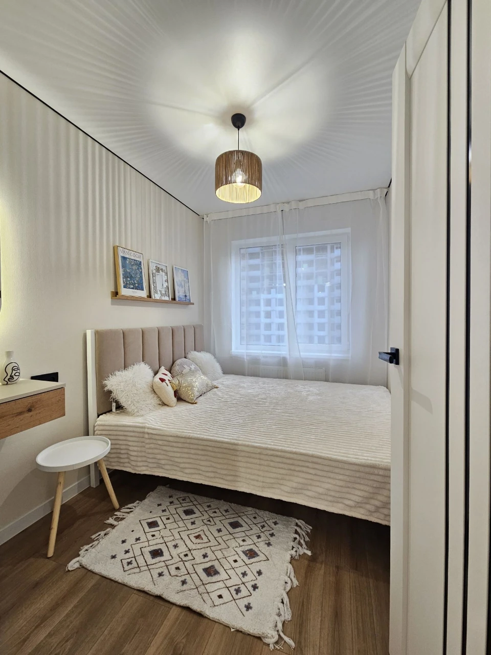 Продажа квартиры после ремонта, г. Теремки, Одесский бульвар, Ж