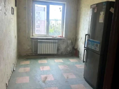Квартира. Дніпро, вулиця Героїв.