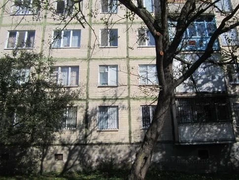 Apartment for sale on Andriy Perovanogo Street