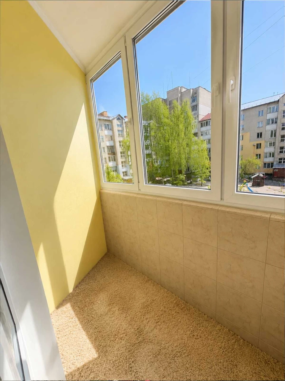 Продам 2-кімнатну квартиру в Луцьку, район Кравчука»