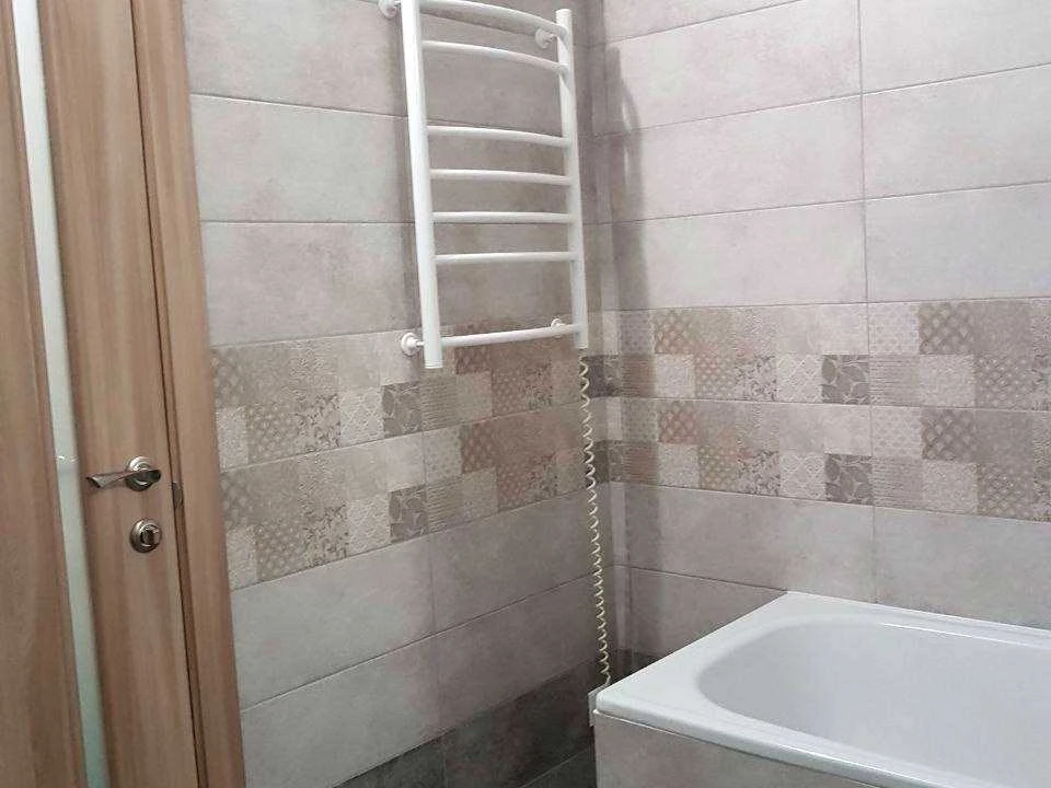Apartment. Akademika Glushkova Prospect