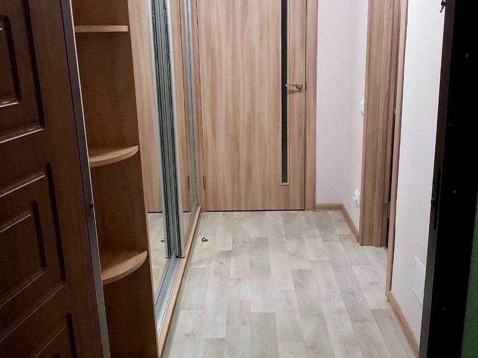 Apartment. Akademika Glushkova Prospect