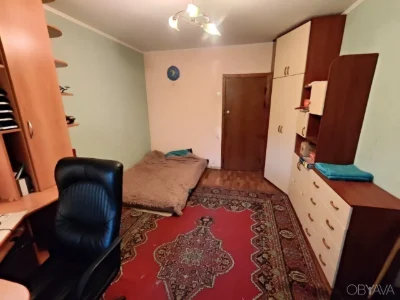 5-ти кімнатна, Лятошинського вул., 8а, Голосіївський