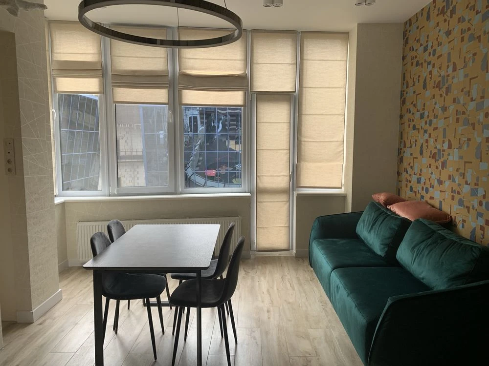 Продаж 3х квартири 87квм, Престиж Хол