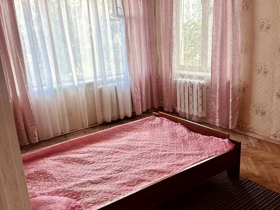 Квартира. Київ, Чорних Запорожців вул.