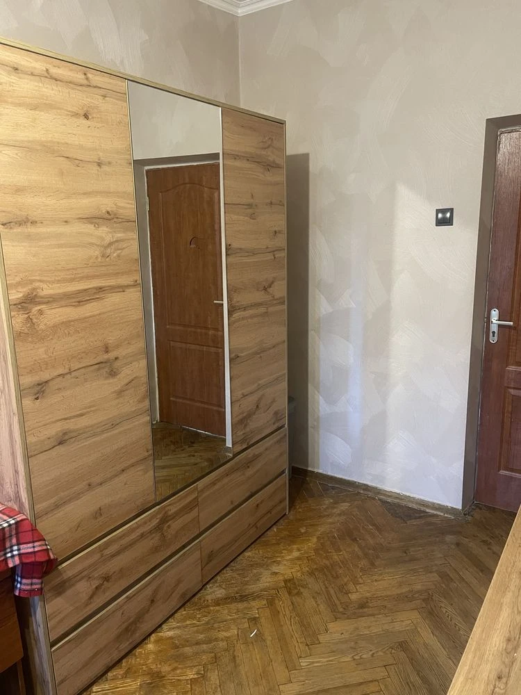 Sale, Oleń Teliha, 15, near the Dohorychy metro, 3 rooms