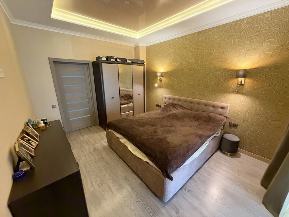 ‼️ New building. Three-room apartment. Center of the city. 4 floors.