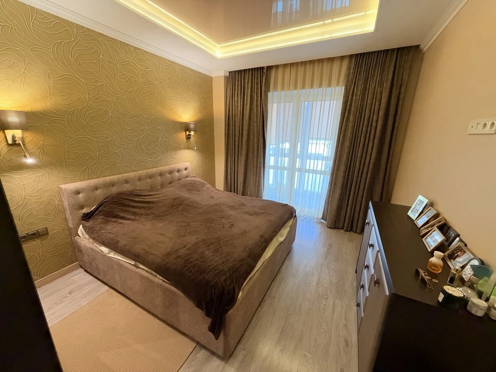‼️ New building. Three-room apartment. Center of the city. 4 floors.