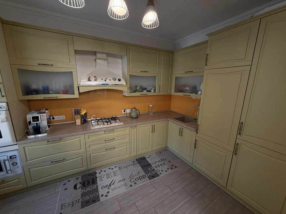 ‼️ New building. Three-room apartment. Center of the city. 4 floors.