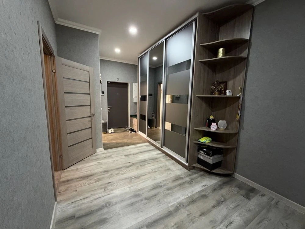 ‼️ New building. Three-room apartment. Center of the city. 4 floors.