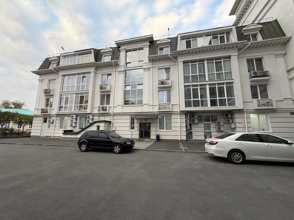 ‼️ New building. Three-room apartment. Center of the city. 4 floors.