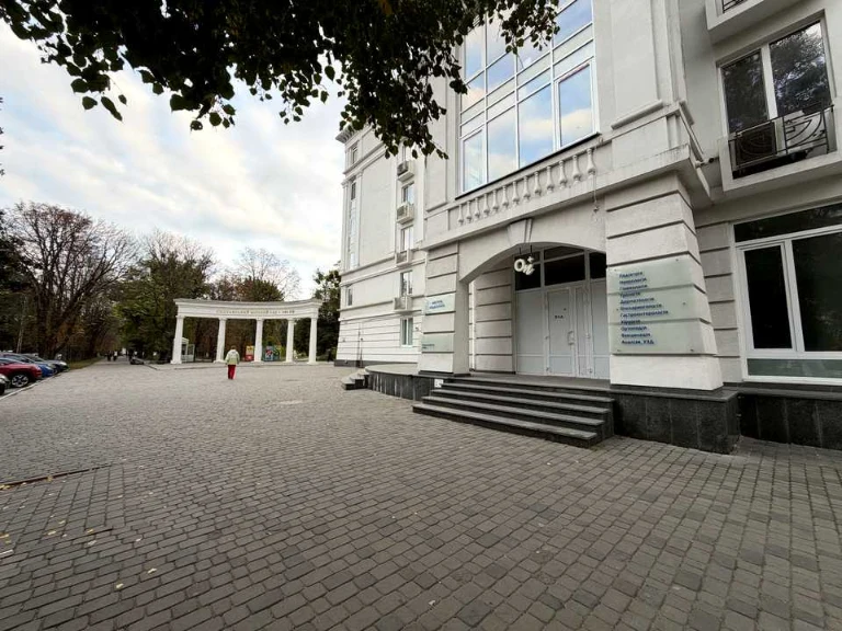 Apartment. Poltava, Vitylia Grytsayenko street.
